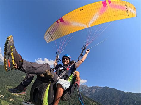paragliding reviews