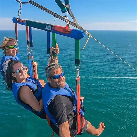 parasailing flight