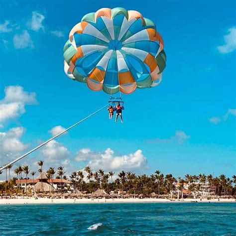 Parasailing en Punta Cana
