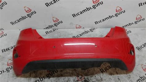 paraurti posteriore ford fiesta 2004