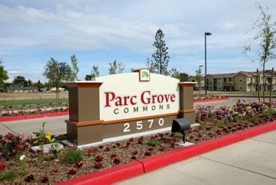 parc grove apartments fresno
