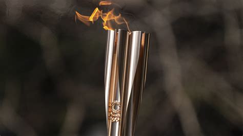 parcours flamme olympique 2024 en symbole