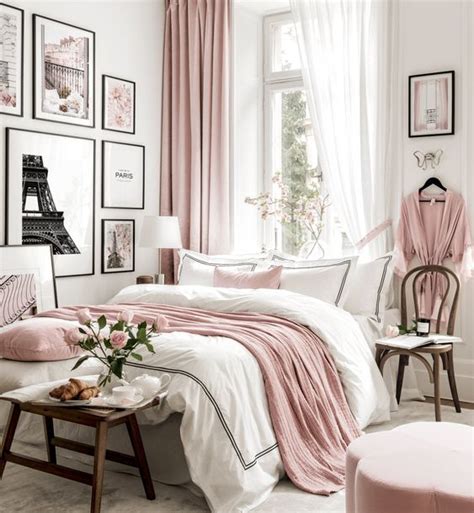 Paris Bedroom Decor