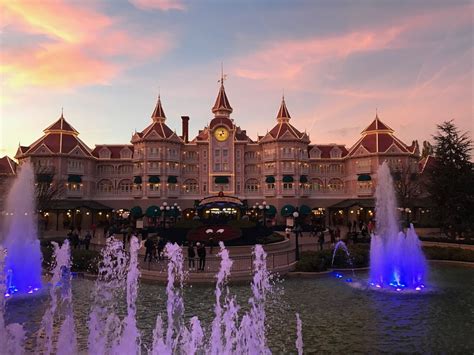 paris disney hotels reviews