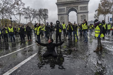 paris france riots covid