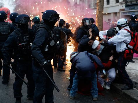 paris france riots today police response