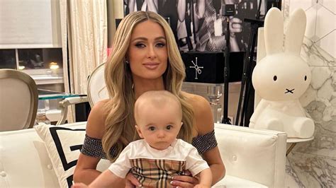 paris hilton baby head