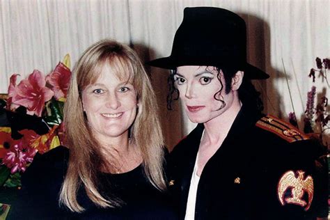 paris jackson and mother