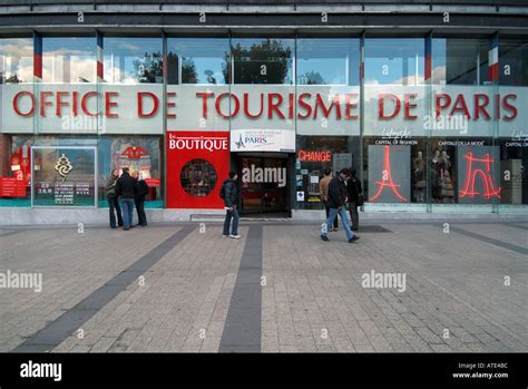 paris tourist information office