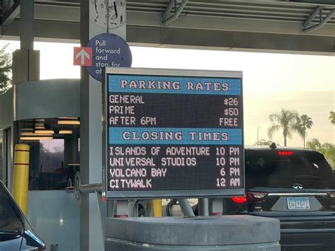 parking at universal studios orlando price