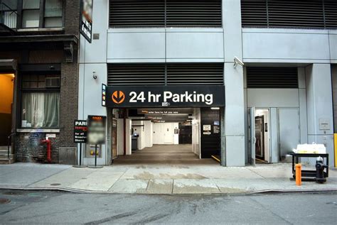 parking garages near union square nyc