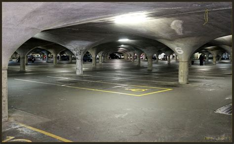 parking near university of melbourne