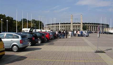 Parkplatz Olympiastadion - Olympischer Platz - Audi A2 Club Deutschland