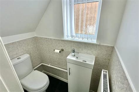 Parkside Road Hoyland Common