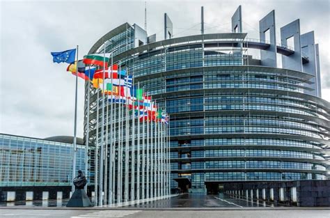 parlamento europeu o que faz