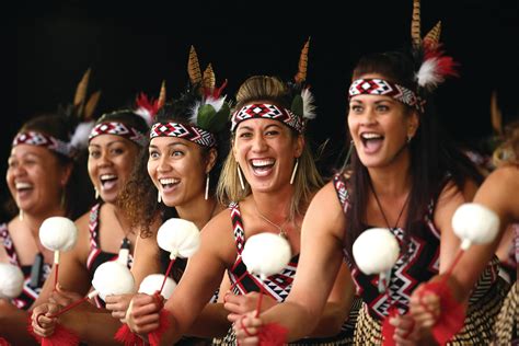 Exploring Maori Culture LAKAMA LUXURY TRAVEL