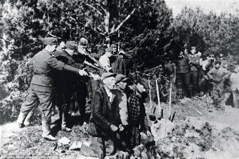 partisans 1941 burn prison archives