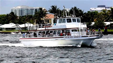 Party Boat Sandbar & Tour in Fort Lauderdale in Miami Book Tours