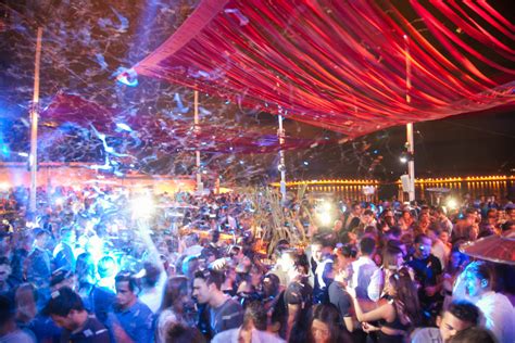 partyfotos nightclubs athen facebook