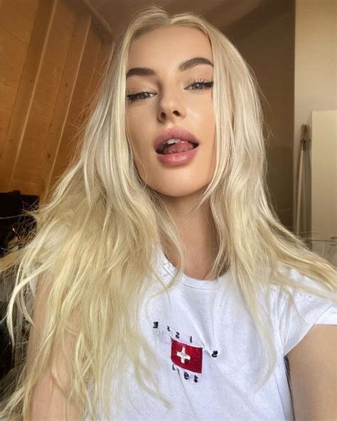 parvadi morrison onlyfans 7532