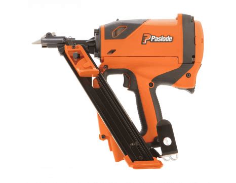 Paslode Cordless 11/2″ Positive Placement® Metal Connector Nailer