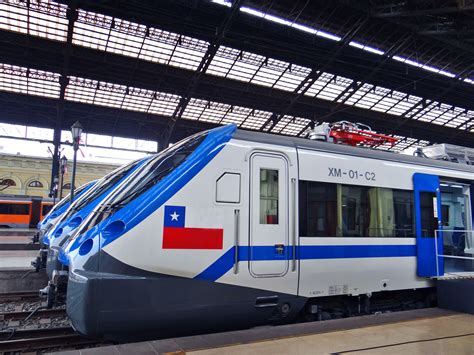 passenger trains in chile
