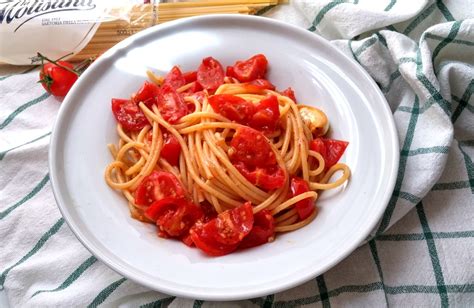 pasta al pomodoro ricetta originale