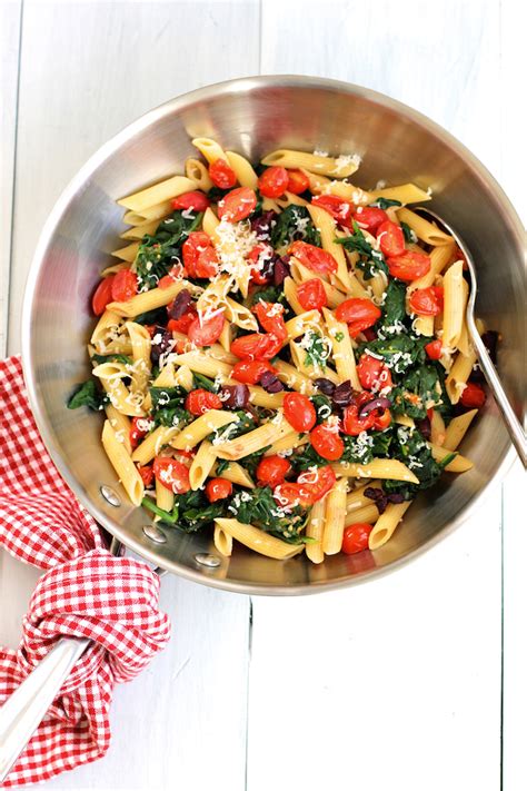 pasta cherry tomatoes spinach