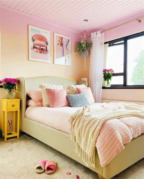 Pastel Bedroom Texture and Patterns
