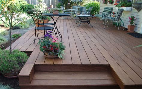 How To Stain an Outdoor Wooden Deck StairSupplies™