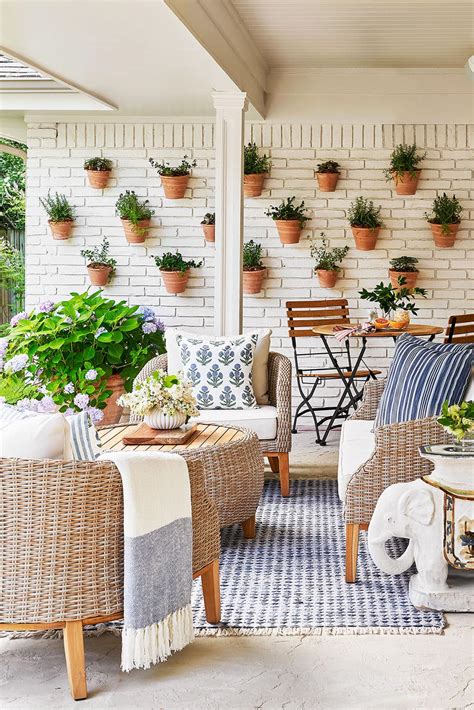 My Affordable Patio Furniture and Outdoor Decorating Tips