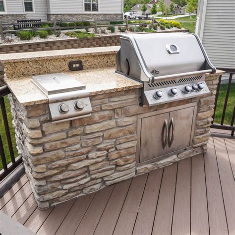 Outdoor bar grill designs 17 reasons, why it's comfortable for