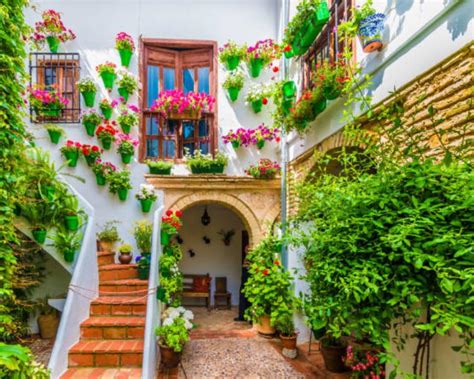patios andaluces en sevilla