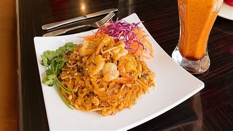 Unlock the Secret of Authentic Thai flavors with Pat Thai: A Culinary Adventure Awaits