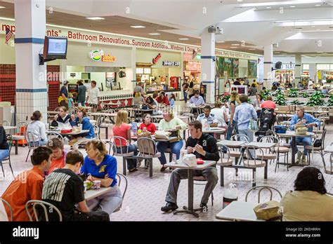 Unveiling the Secrets of Patrick Henry Mall: A逛街 Experience Like No Other