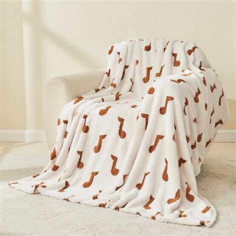 Patterned Plush Blanket