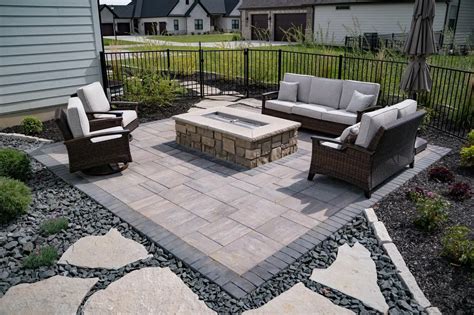 Paver patio installation. How to properly install your paver patio.