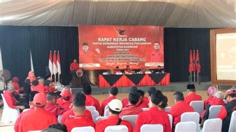 Logo Pdip Png / Partai Demokrasi Indonesia Perjuangan Wikipedia