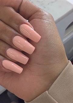Peach Colored Acrylic Nails: The Perfect Trend For 2023
