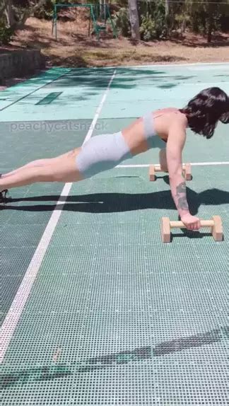 Uncover the Best Peachy Catsnack BBC Treats for Your Feline Friend