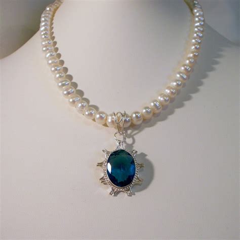 pearl necklace with sapphires