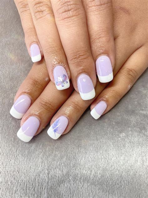 Pearly nails & cosmetic tattoo