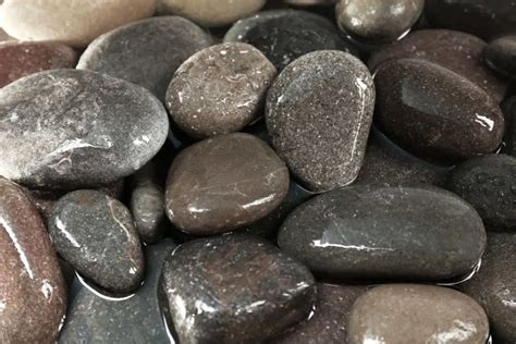 pebbles meaning in tamil with example