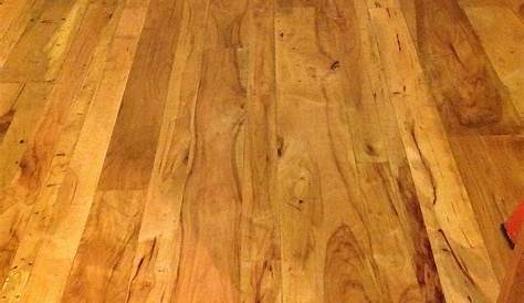 Solid Pacific Pecan Distressed Cocoa 4 x 3/4 24.05 sf/ctn Solid