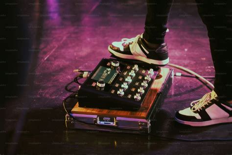 Pedalboard Feet