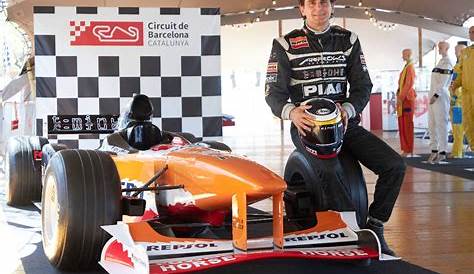 Pedro de la Rosa driving for the 2010 BMW Sauber F1 Team at the