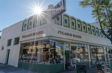 pegasus bookstore oakland