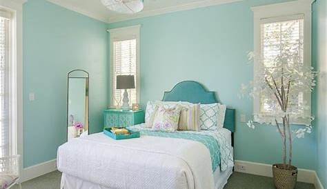 Peinture Turquoise Chambre 51 Idee Deco Bleu In 2020 Bedroom