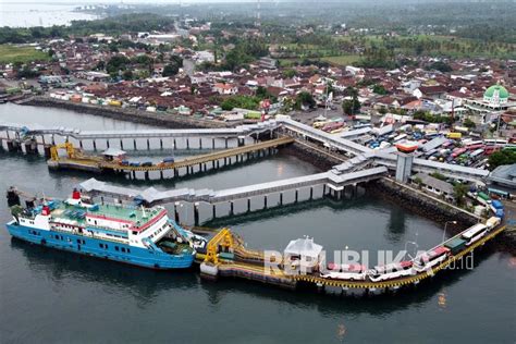 pelabuhan penyeberangan di indonesia
