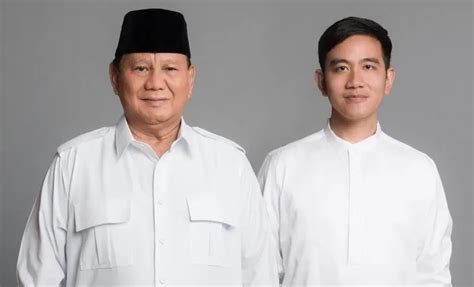 pelantikan presiden bulan apa